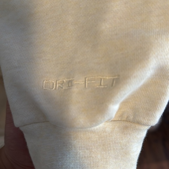 Nike Dri-Fit Standard Issue Pullover Hoodie - Picture 5 of 6